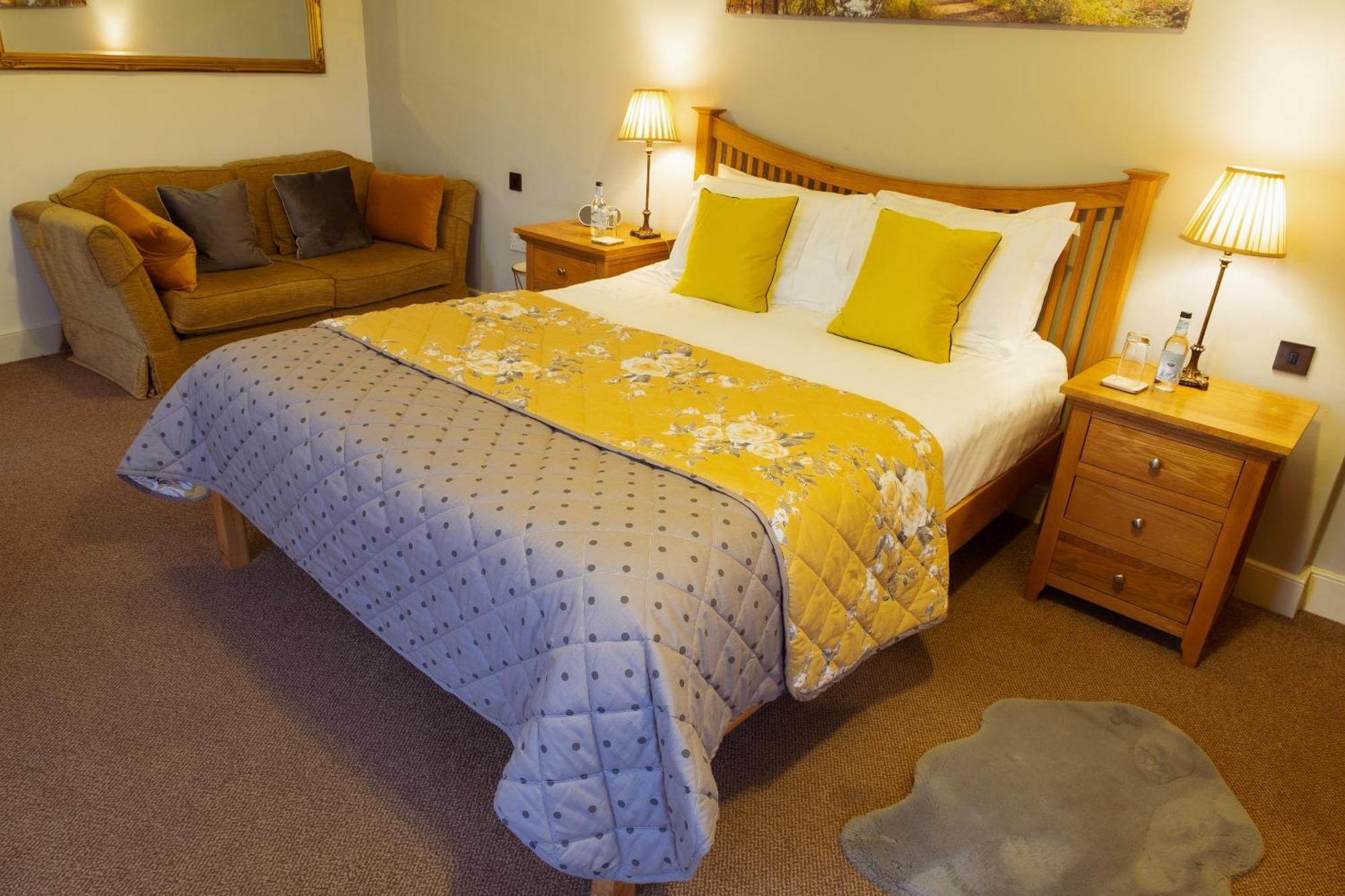 Kings Arms Hotel Abergavenny Habitación foto
